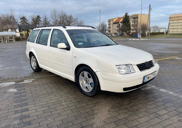 Volkswagen Bora cena 4900 przebieg: 220000, rok produkcji 2001 z Paczków małe 37